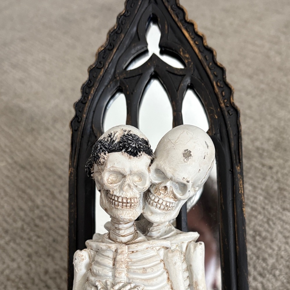 Ashland halloween mirrored midnight moon skeleton couple 🖤 - Picture 5 of 7